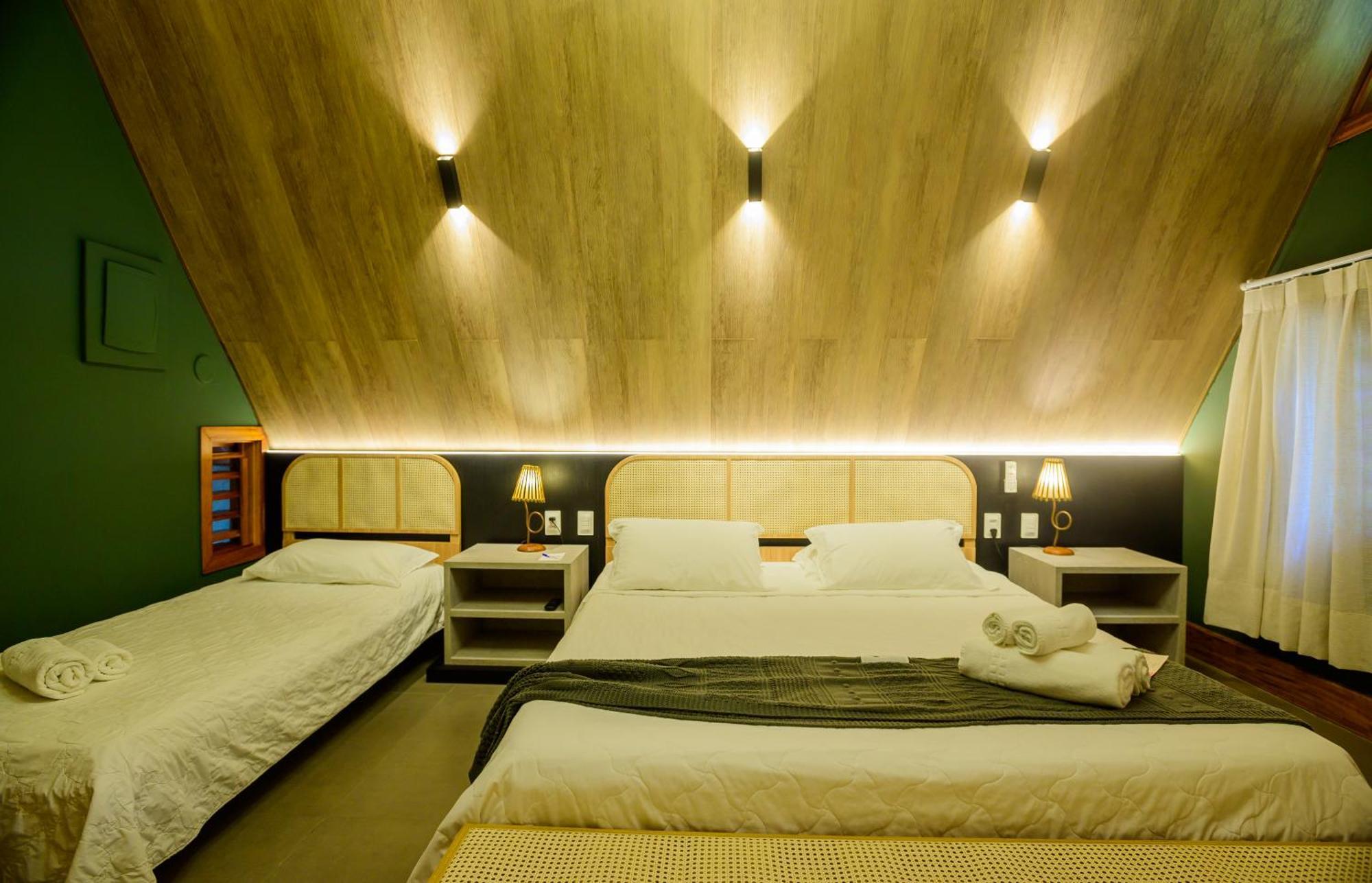 Hotel Vale Das Nuvens กวารามีรันกา ภายนอก รูปภาพ
