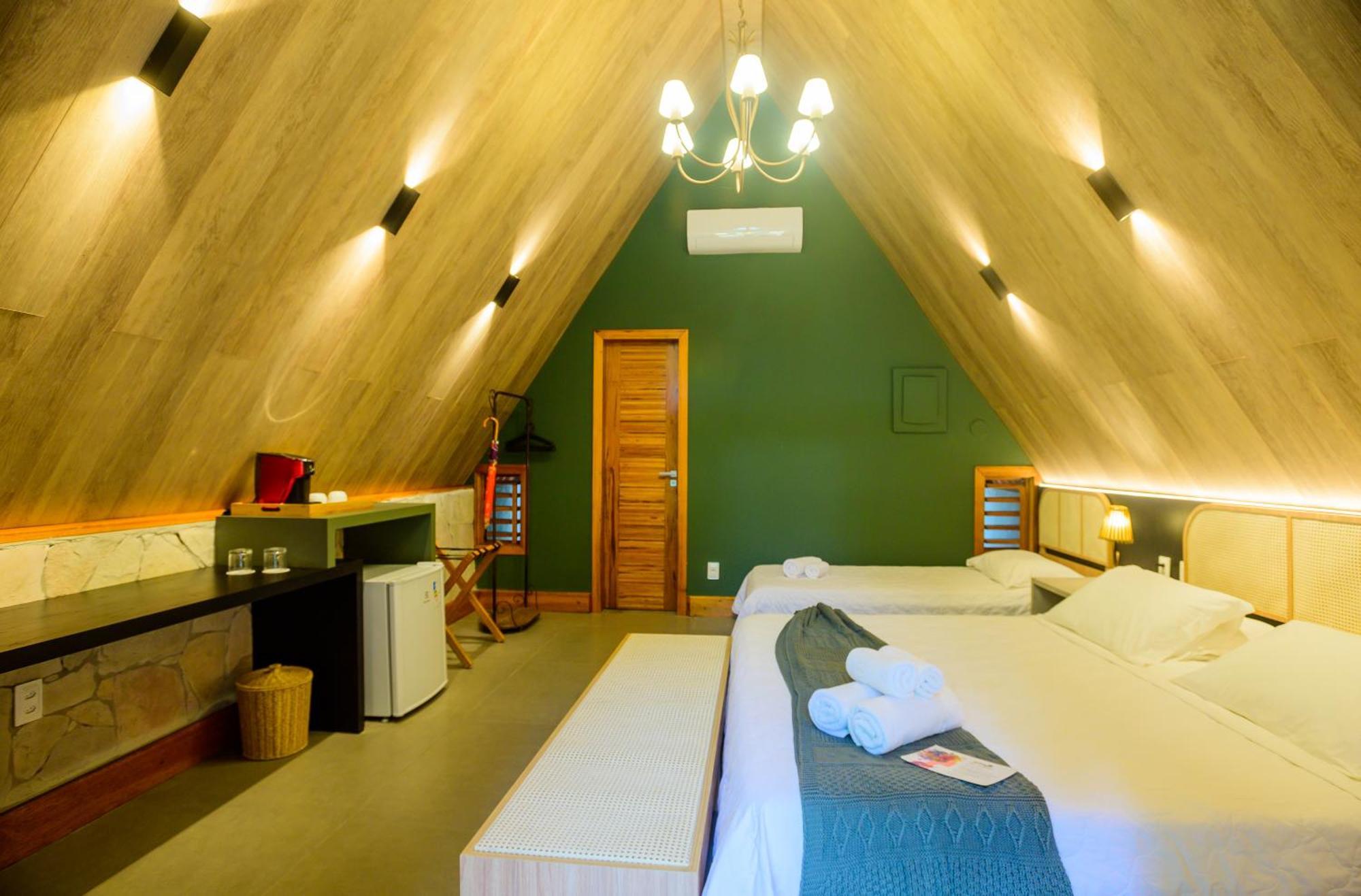 Hotel Vale Das Nuvens กวารามีรันกา ภายนอก รูปภาพ