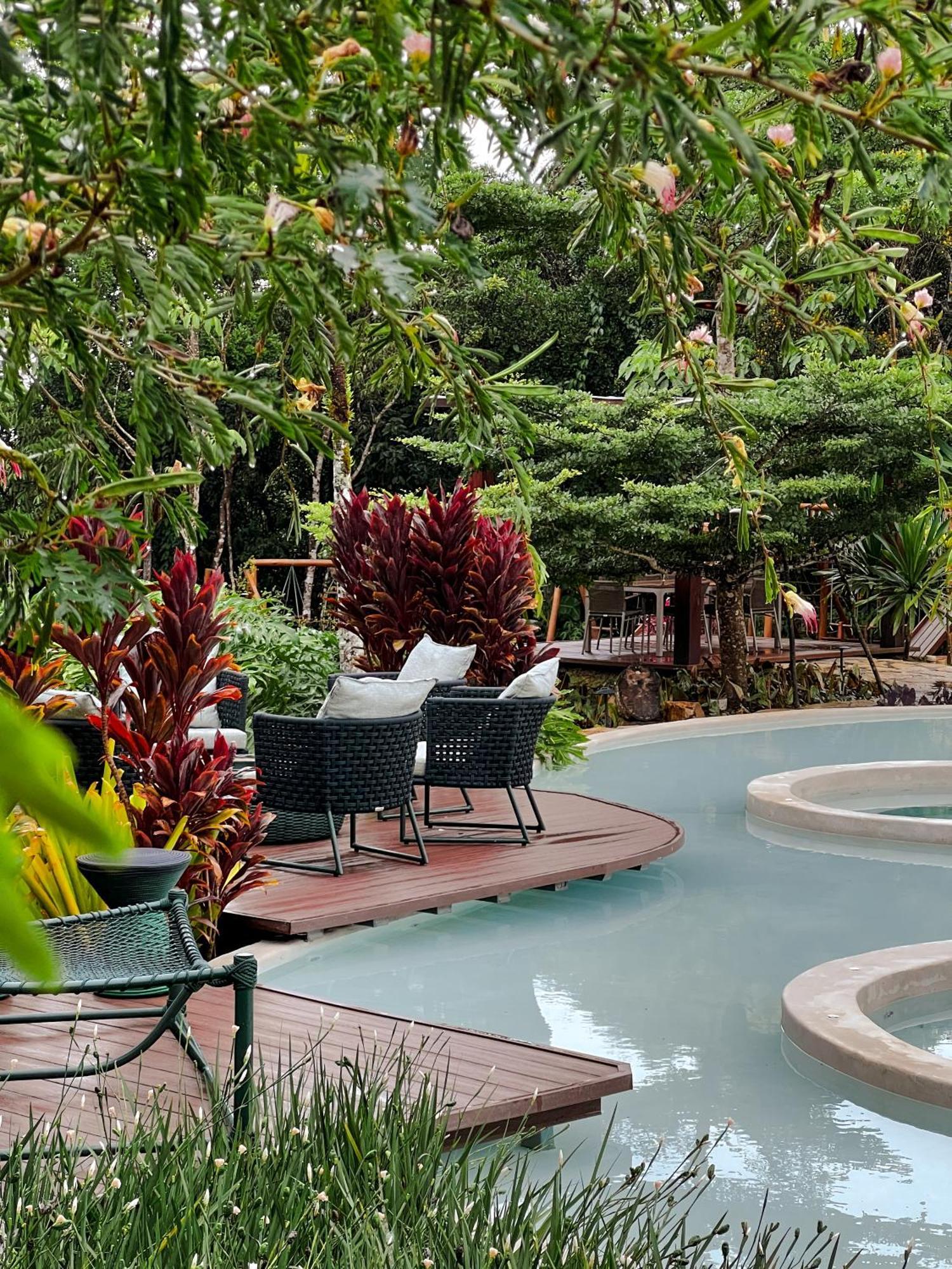 Hotel Vale Das Nuvens กวารามีรันกา ภายนอก รูปภาพ