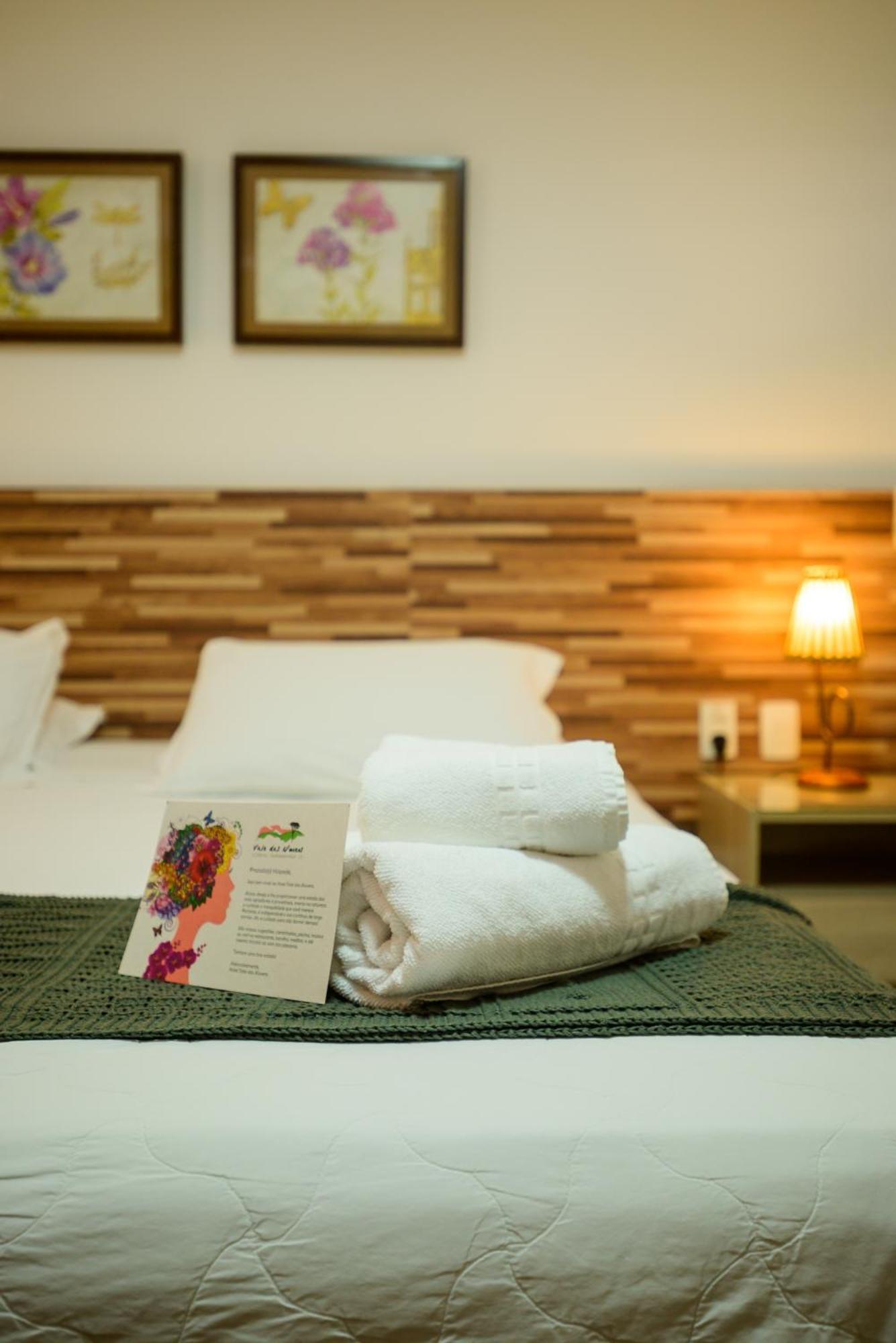 Hotel Vale Das Nuvens กวารามีรันกา ภายนอก รูปภาพ