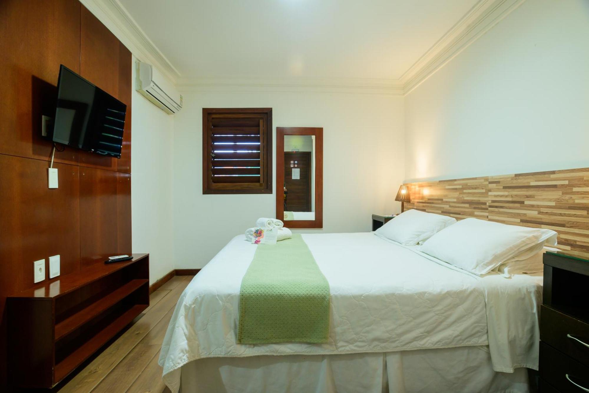 Hotel Vale Das Nuvens กวารามีรันกา ภายนอก รูปภาพ